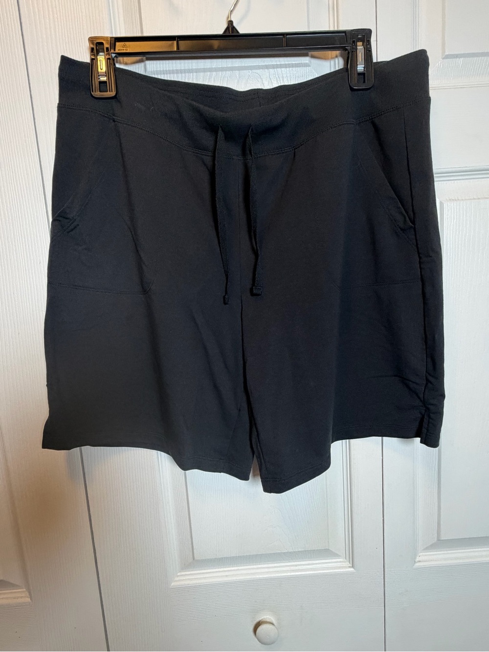 Athletic Works Black Pull-On Shorts XL 16-18 Stretch Drawstring Pockets